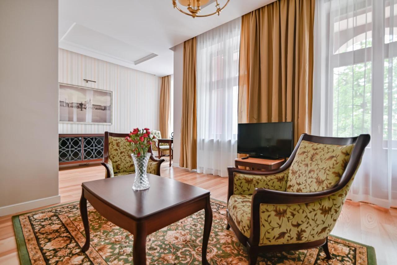 Villa Garden Dyplomat Олщин Екстериор снимка